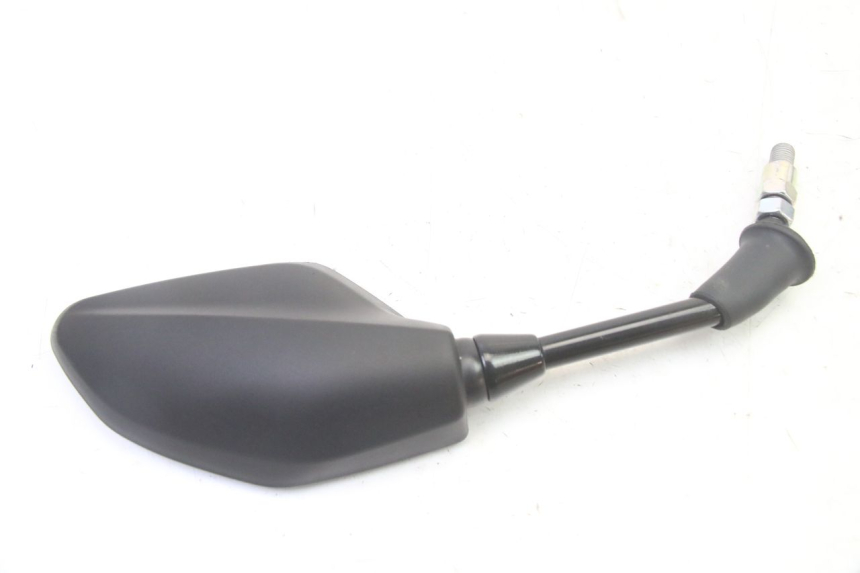 photo de RETROVISOR IZQUIERDO YAMAHA XMAX X-MAX 125 (2021 - 2025) - Primer plano técnico