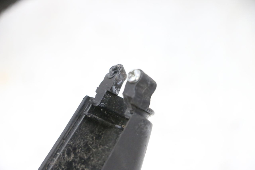 photo de RETROVISOR IZQUIERDO PIAGGIO X8 125 (2004 - 2007) - Perfil de la pieza de repuesto