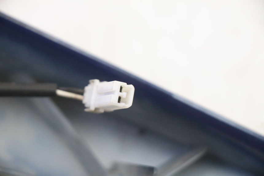 photo de RETROVISOR IZQUIERDO PIAGGIO X9 EVOLUTION 125 (2003 - 2007) - Primer plano técnico