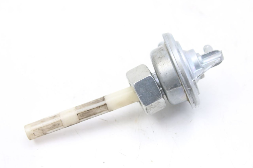 photo de GRIFO DEL DEPóSITO KYMCO AGILITY 4T 50 (2018 - 2022) - Zoom estado de uso