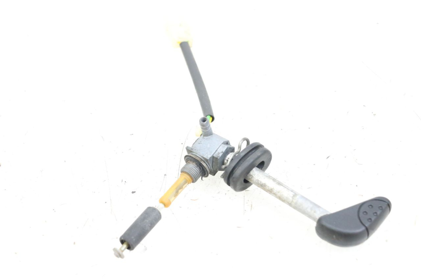 photo de GRIFO DEL DEPóSITO PEUGEOT BUXY 50 (1993 - 1998) - Zoom estado de uso