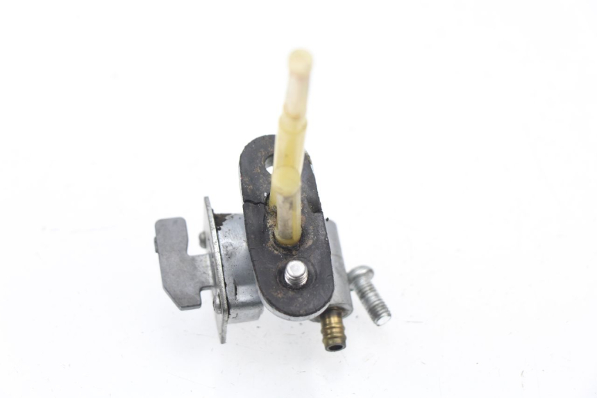 photo de GRIFO DEL DEPóSITO JIANSHE COYOTE 80 - Zoom estado de uso