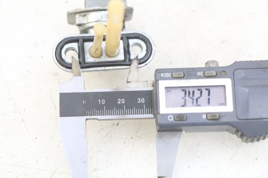 photo de GRIFO DEL DEPóSITO JIANSHE COYOTE 80 - Detalle de la pieza