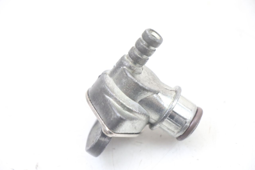 photo de VALVULA DEPOSITO DERBI SENDA SM DRD X-TREME 50 (2011 - 2017) - Otra perspectiva