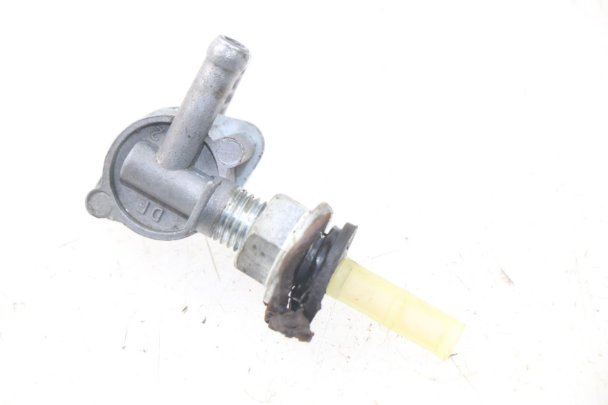 photo de GRIFO DEL DEPóSITO CCR DIRT BIKE 125 - Zoom estado de uso