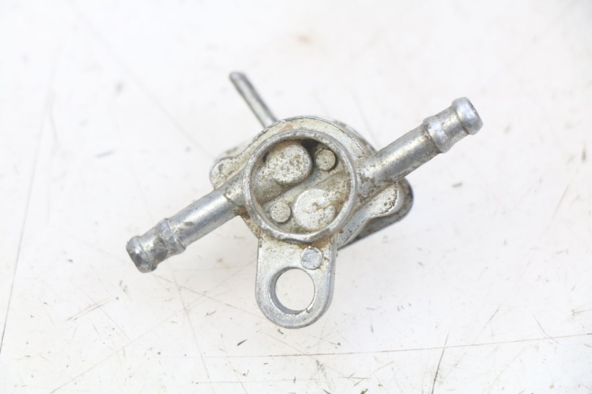 photo de GRIFO DEL DEPóSITO APOLLO DIRT BIKE 125 (2010 - 2018) - Detalle de la pieza