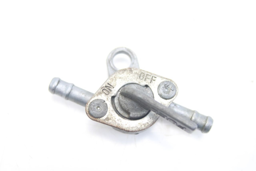 photo de GRIFO DEL DEPóSITO XTRM FACTORY DIRTBIKE BSE 150 - Zoom estado de uso