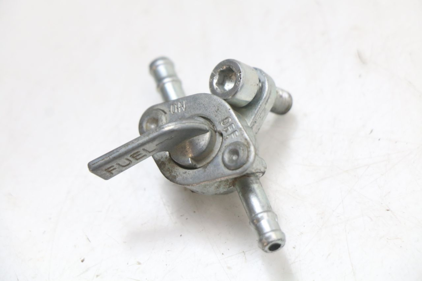 photo de Grifo del depósito KSR RACING DRIFT 140 - Detalle de la pieza