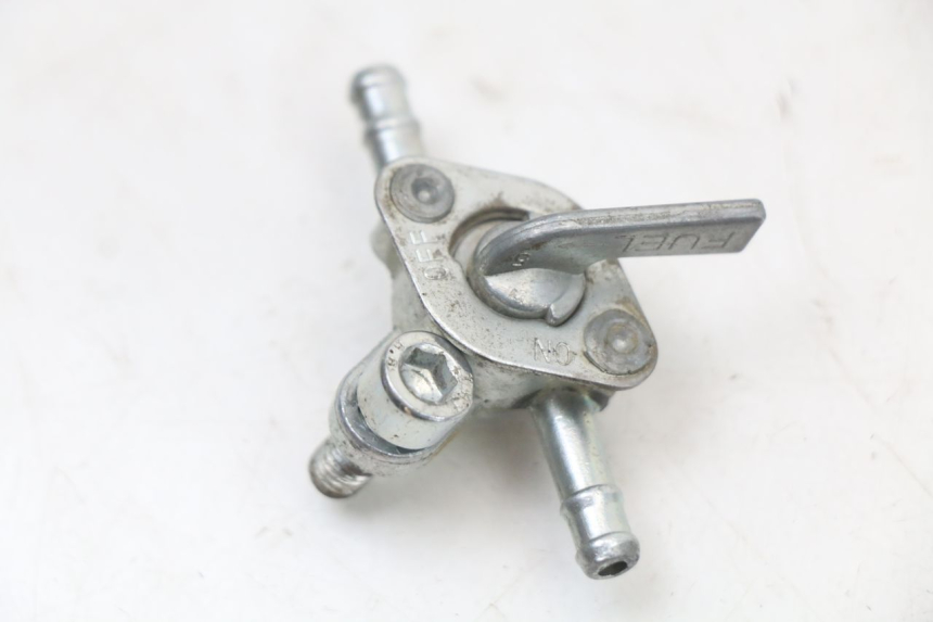 photo de Grifo del depósito KSR RACING DRIFT 140 - Zoom estado de uso