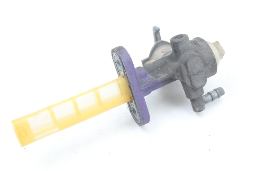 photo de VALVULA DEPOSITO SUZUKI GN 125 (1997 - 2000) - Primer plano técnico