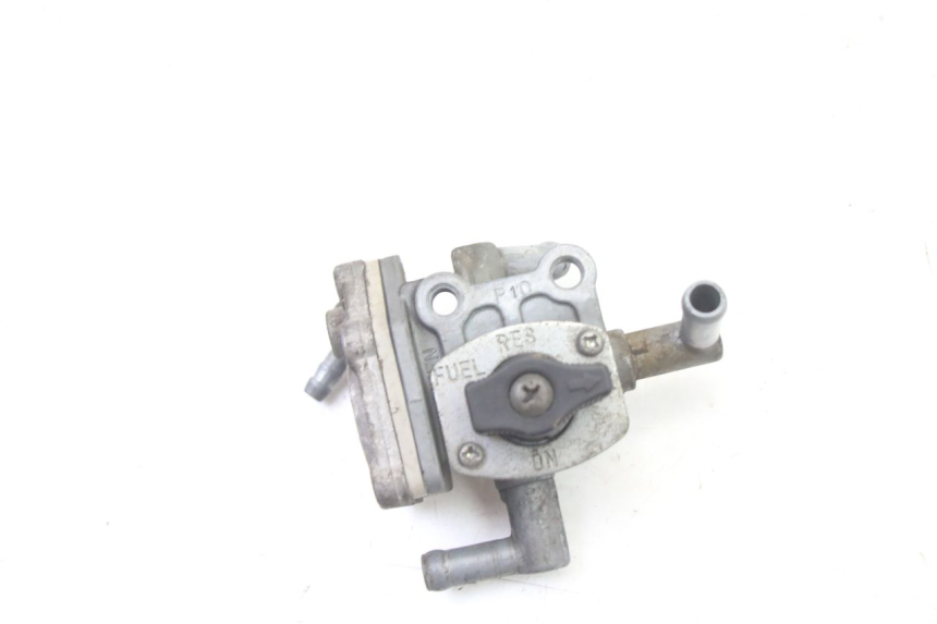 photo de VALVULA DEPOSITO SUZUKI GS GSE 500 (2001 - 2003) - Otra perspectiva