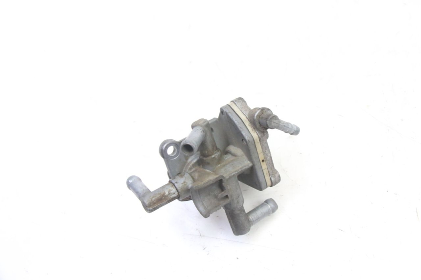 photo de VALVULA DEPOSITO SUZUKI GS GSE 500 (2001 - 2003) - Estado de la superficie y material