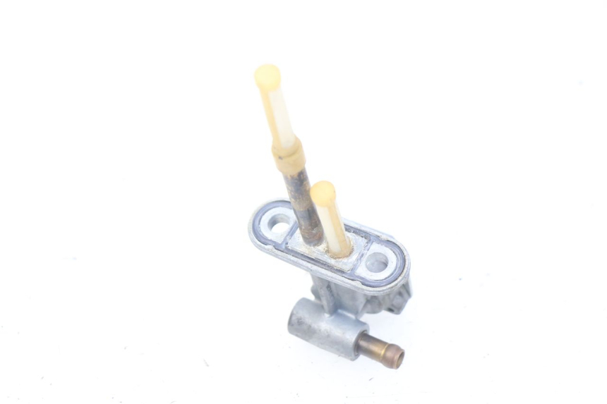 photo de GRIFO DEL DEPóSITO KAWASAKI KLX 110 (2010 - 2022) - Zoom estado de uso