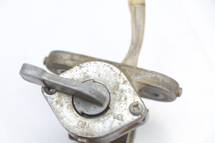 photo de GRIFO DEL DEPóSITO KAWASAKI KX 85 (2014 - 2021) - Otra perspectiva