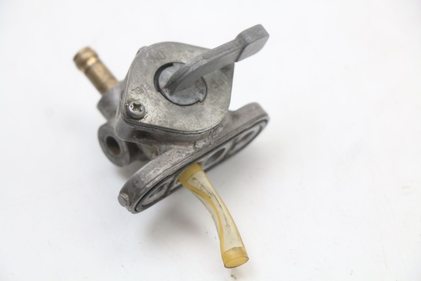 photo de GRIFO DEL DEPóSITO KAWASAKI KX 85 (2014 - 2021) - Otra perspectiva