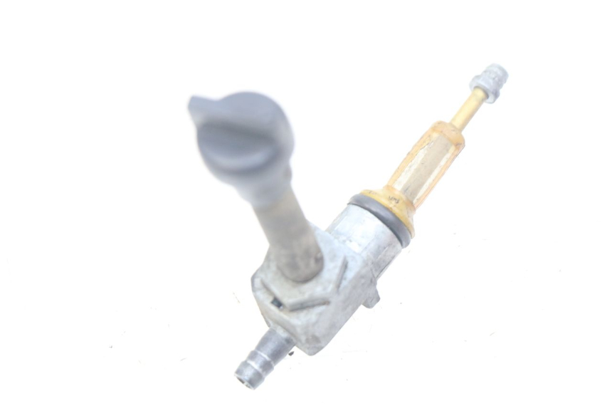 photo de GRIFO DEL DEPóSITO PEUGEOT LUDIX 50 (2008 - 2017) - Zoom estado de uso