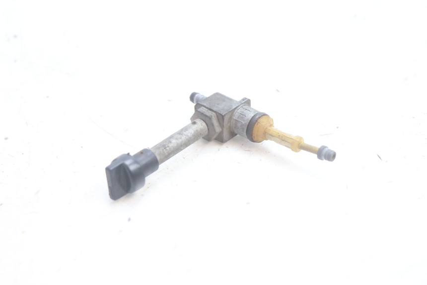 photo de GRIFO DEL DEPóSITO PEUGEOT LUDIX 50 (2005 - 2007) - Zoom estado de uso