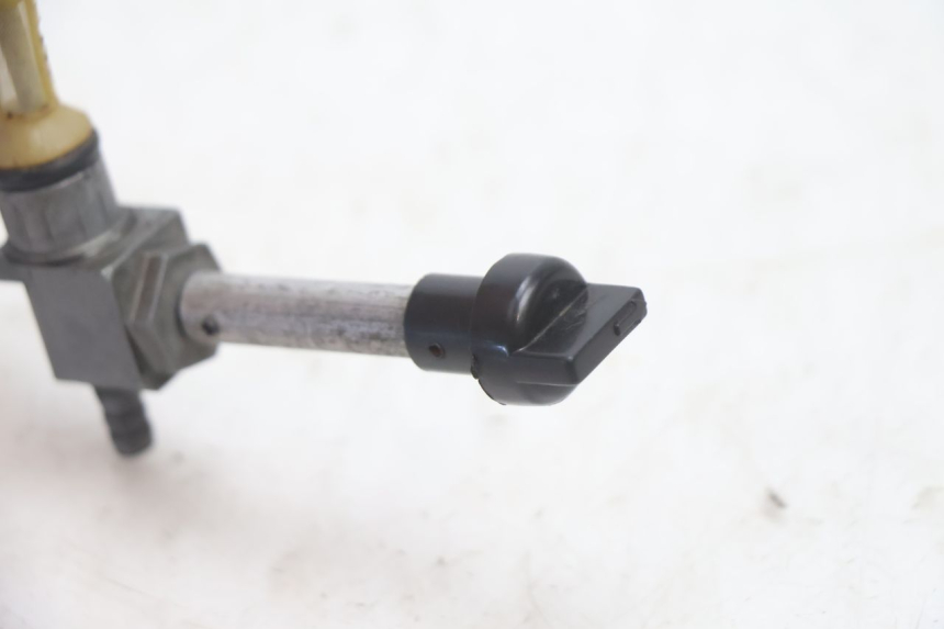 photo de GRIFO DEL DEPóSITO PEUGEOT LUDIX SNAKE 2T 50 (2004 - 2014) - Detalle de la pieza
