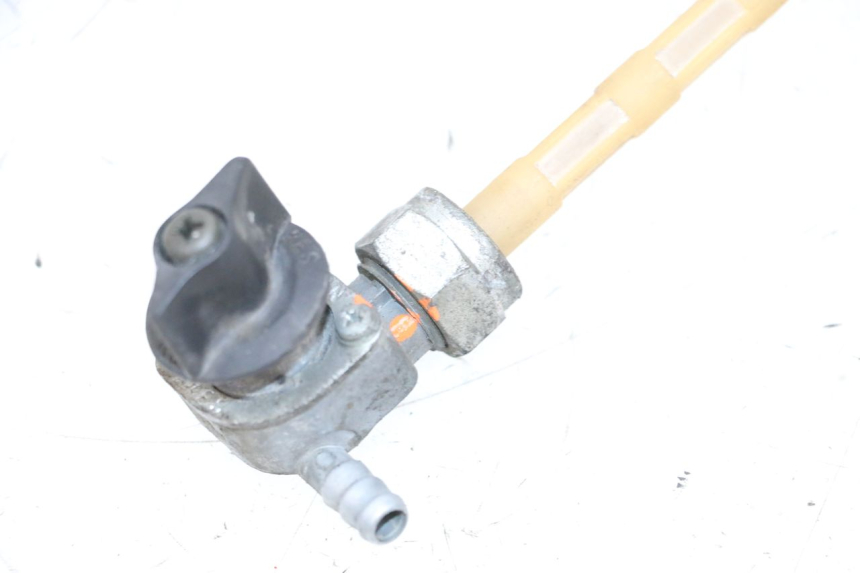 photo de VALVULA DEPOSITO HONDA NSR R 125 (1994 - 2003) - Estado de la superficie y material