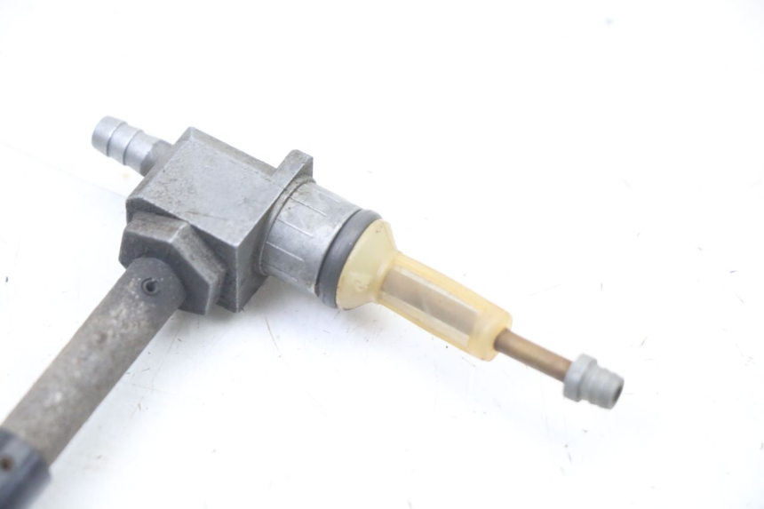 photo de VALVULA DEPOSITO PEUGEOT LUDIX ONE 50 (2005 - 2008) - Zoom estado de uso