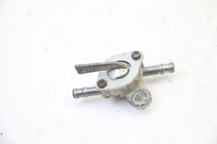 photo de GRIFO DEL DEPóSITO APOLLO RFZ 125 - Zoom estado de uso