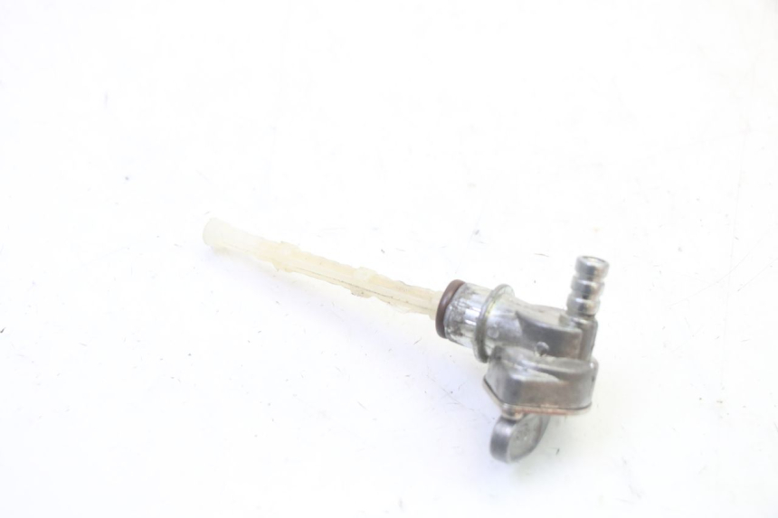 photo de VALVULA DEPOSITO DERBI SENDA SM DRD 50 (2008 - 2013) - Otra perspectiva