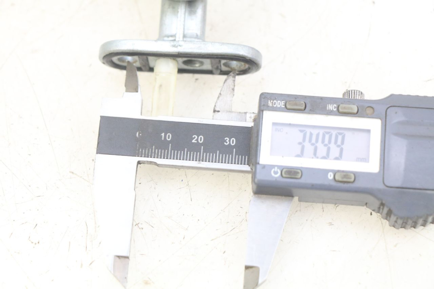 photo de GRIFO DEL DEPóSITO YAMAHA TTR 125 (2000 - 2020) - Detalle de la pieza