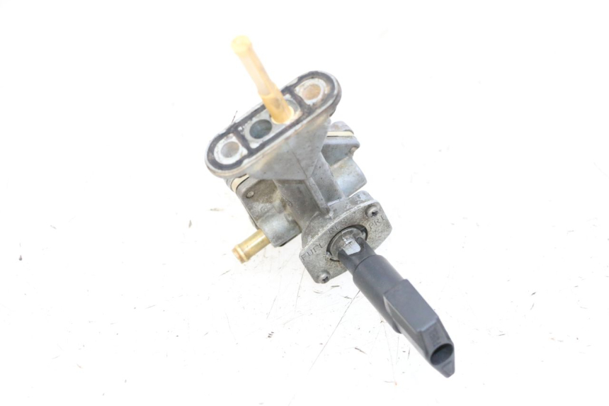 photo de VALVULA DEPOSITO YAMAHA XJN DIVERSION 600 (2000 - 2003) - Detalle de la pieza