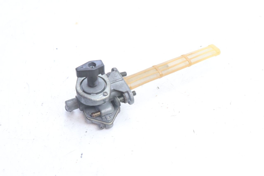 photo de VALVULA DEPOSITO YAMAHA XJR 1300 (1998 - 2002) - Otra perspectiva
