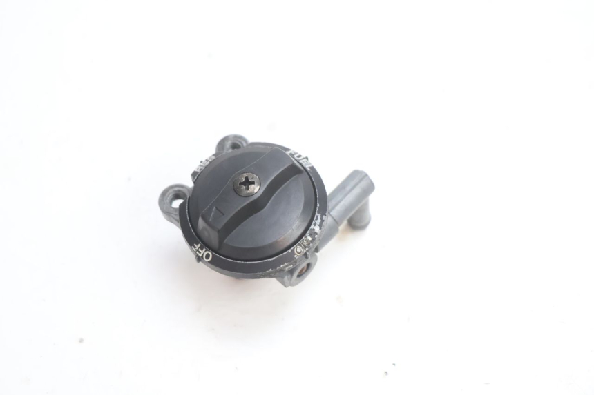 photo de VALVULA DEPOSITO KAWASAKI ZX-6R ZX6R 600 (1995 - 1997) - Zoom estado de uso