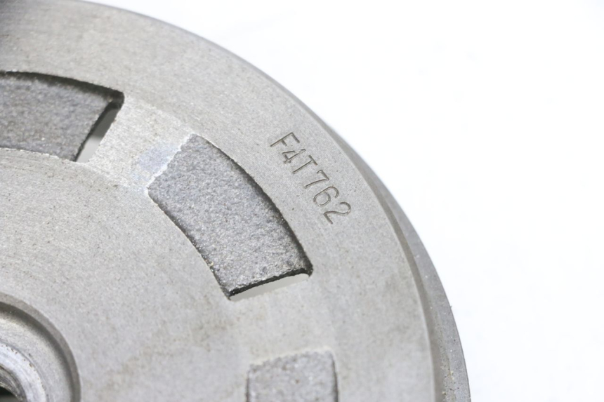 photo de VOLANTE MAGNETICO SUZUKI BURGMAN 650 (2013 - 2020) - Zoom estado de uso