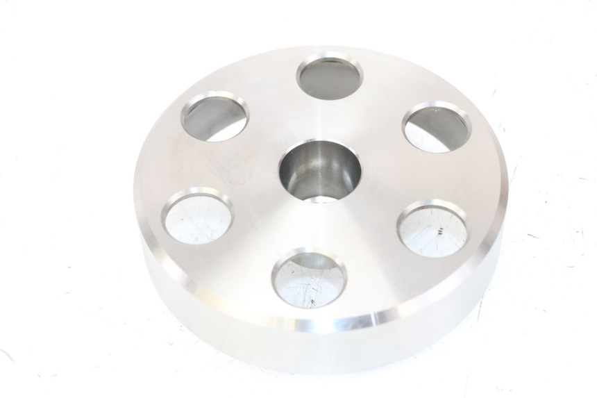 photo de VOLANTE MAGNETICO HONDA CB R 1000 (2018 - 2023) - Otra perspectiva