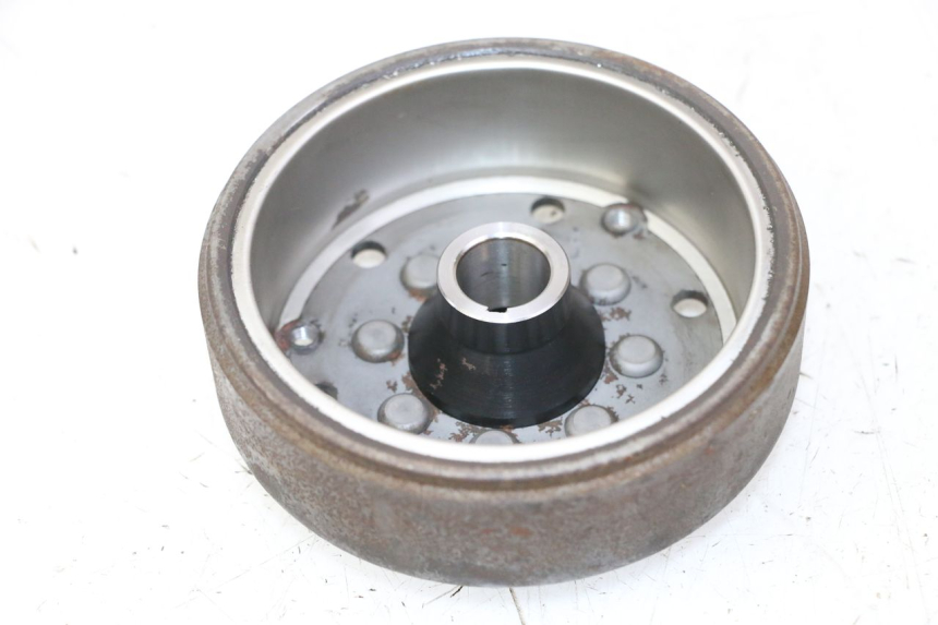 photo de VOLANTE MAGNETICO PEUGEOT CITYSTAR 50 (2013 - 2017) - Zoom estado de uso