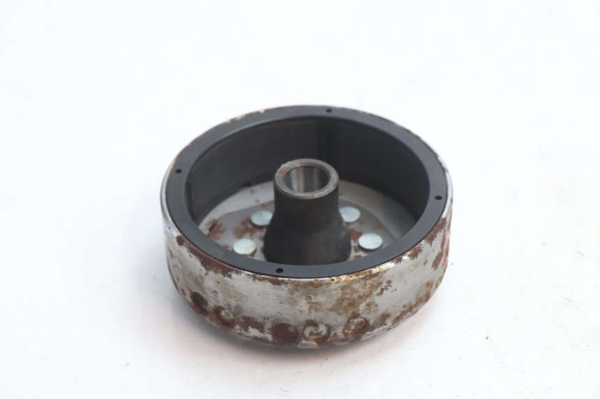 photo de VOLANTE MAGNETICO HM HONDA DERAPAGE 50 (2007 - 2009) - Zoom estado de uso