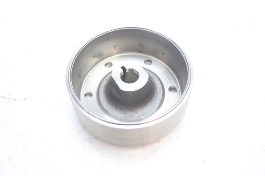 photo de VOLANTE MAGNETICO HONDA FJS SILVER WING SILVERWING 400 (2005 - 2008) - Zoom estado de uso