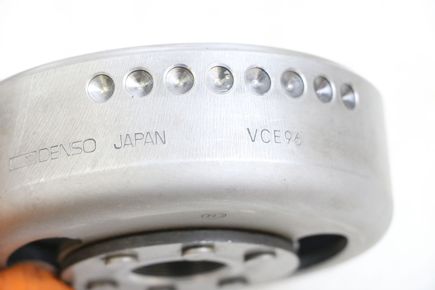 photo de VOLANTE MAGNETICO KAWASAKI KDX 125 (1990 - 1991) - Zoom estado de uso