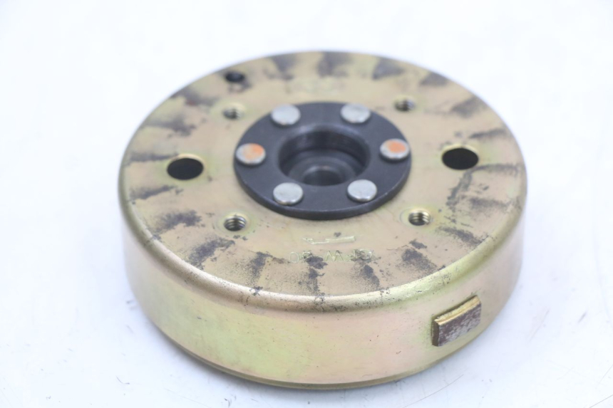 photo de VOLANTE MAGNETICO ORCAL KITE 4T 50 (2019 - 2023) - Detalle de la pieza