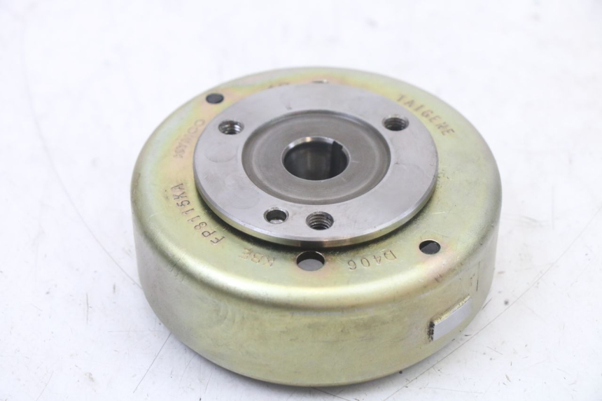 photo de VOLANTE MAGNETICO KYMCO GRAND DINK 125 (2008 - 2014) - Vista principal