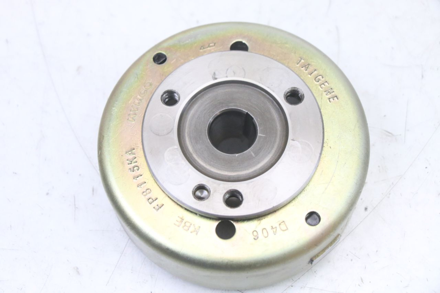 photo de VOLANTE MAGNETICO KYMCO GRAND DINK 125 (2008 - 2014) - Detalle de la pieza