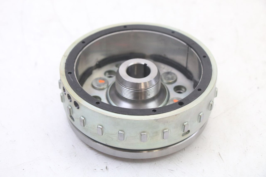 photo de VOLANTE MAGNETICO KYMCO XCITING 500 (2007 - 2010) - Zoom estado de uso