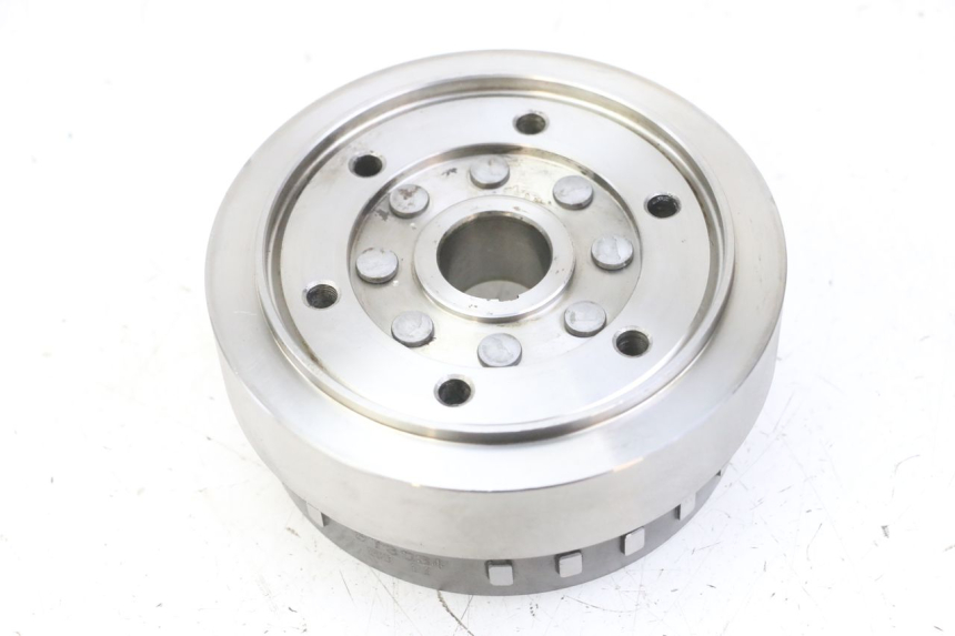 photo de VOLANTE MAGNETICO PIAGGIO MP3 LT 300 (2010 - 2016) - Otra perspectiva