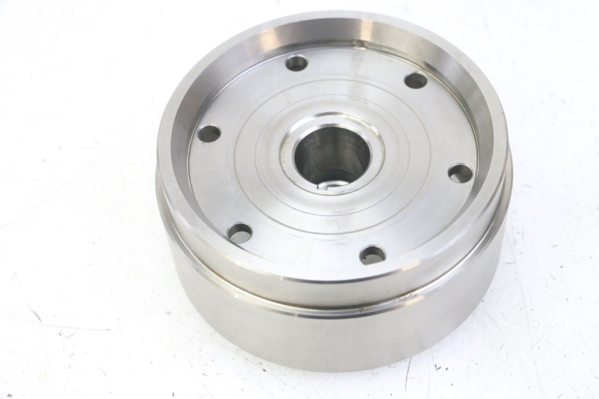 photo de VOLANTE MAGNETICO HONDA NTV DEAUVILLE ABS 700 (2007 - 2016) - Primer plano técnico