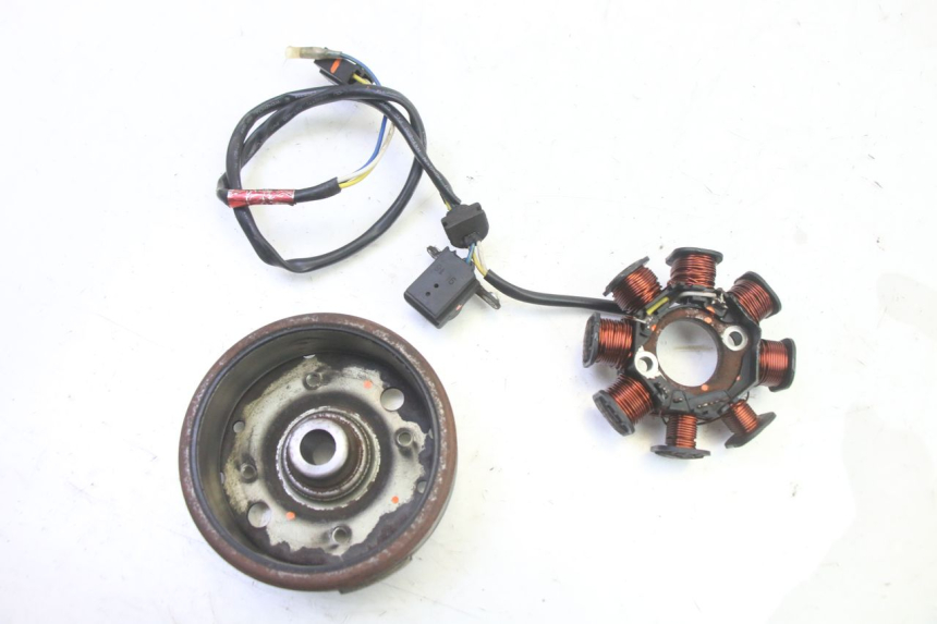 photo de ROTOR ESTATOR KYMCO AGILITY 4T 50 (2005 - 2018) - Detalle de la pieza