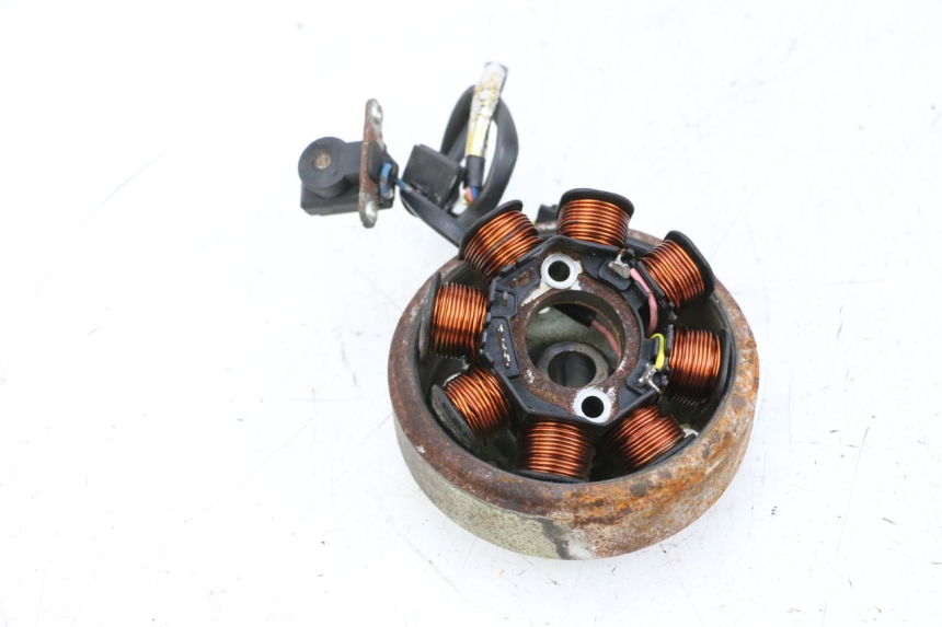 photo de ESTATOR KYMCO AGILITY CITY 4T 50 (2008 - 2016) - Primer plano técnico