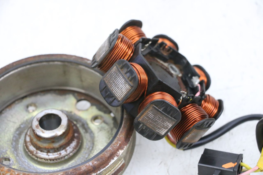 photo de ESTATOR KYMCO AGILITY CITY 4T 50 (2008 - 2016) - Vista general del producto