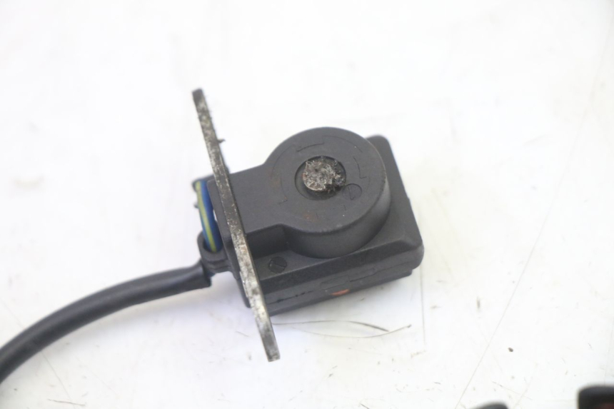 photo de ROTOR ESTATOR KYMCO AGILITY NAKED RENOUVO 2T 50 (2011 - 2018) - Estado de la superficie y material