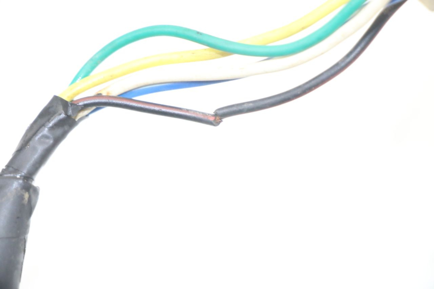 photo de ESTATOR APOLLO RFZ 125 - Detalles de los puntos de fijación