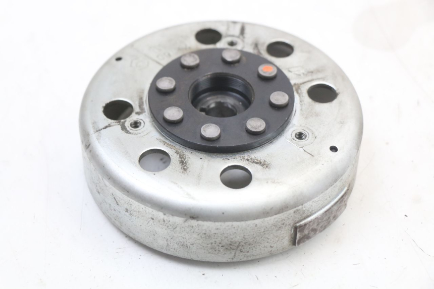 photo de ESTATOR APRILIA SR MOTARD 50 (2012 - 2018) - Otra perspectiva