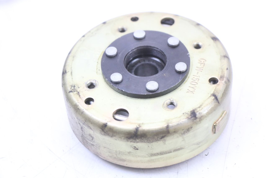 photo de ROTOR ESTATOR JONWAY AZTRAL 125 (2008 - 2017) - Otra perspectiva