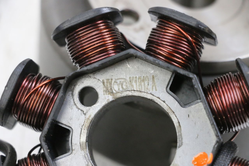 photo de ESTATOR MAG POWER BOMBERS 4T 50 (2016 - 2026) - Detalles de los puntos de fijación